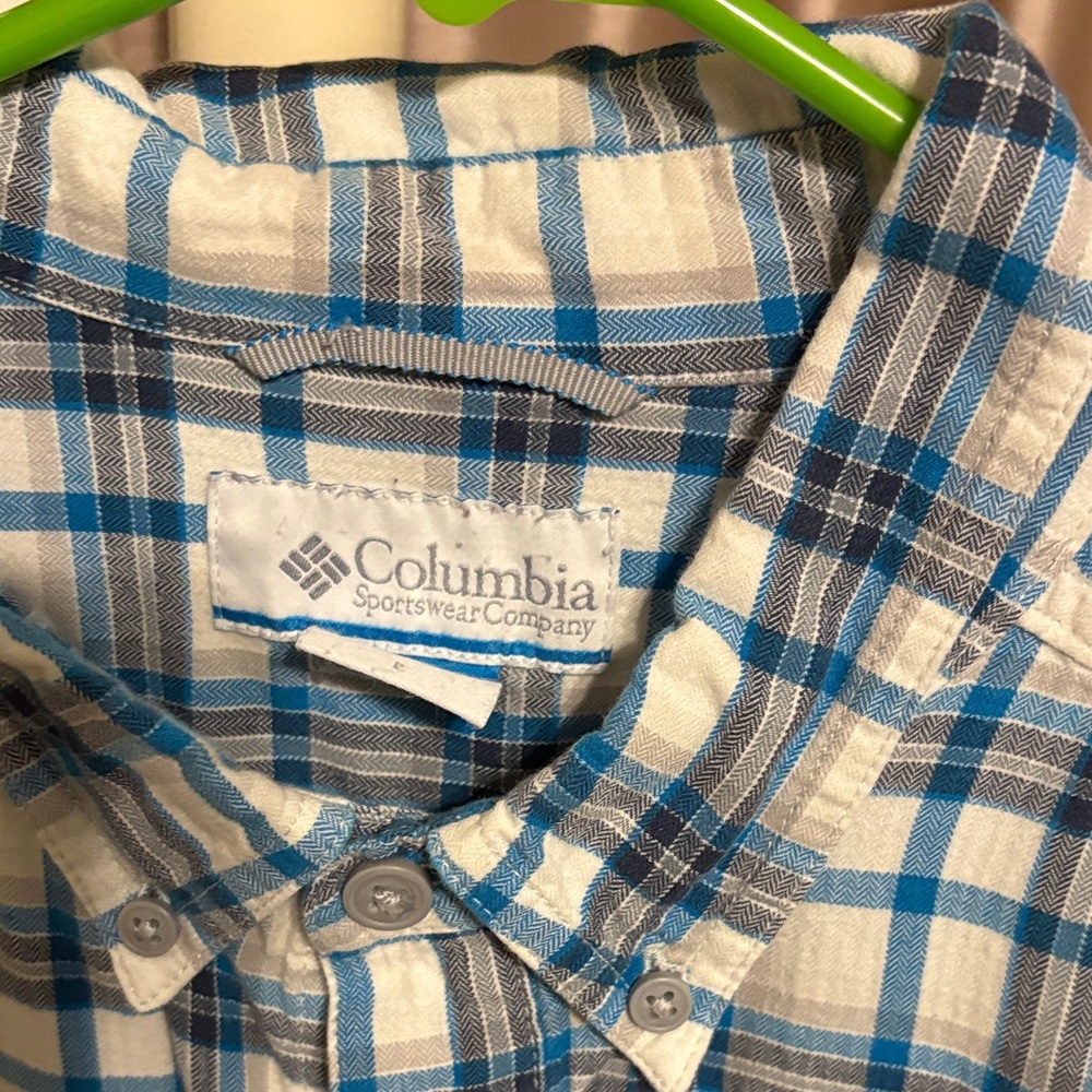 Columbia Men's Blue and White Checkered Shirt - Picture 2 of 3